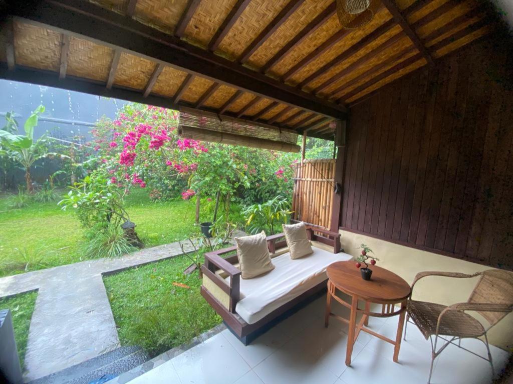 Pomelo Guest House Ubud Eksteriør bilde